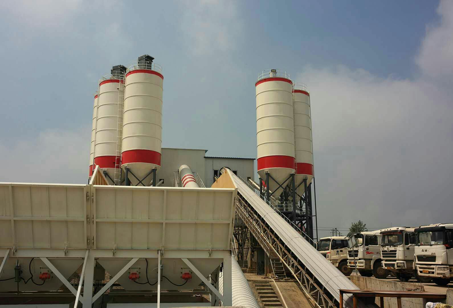 益陽(yáng)華盛建材有限公司,益陽(yáng)混凝土生產(chǎn),益陽(yáng)濕拌砂漿生產(chǎn),益陽(yáng)建筑材料銷(xiāo)售,園林綠化施工